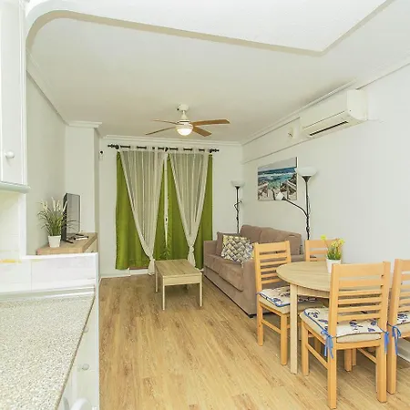 034 Year Sun And Pool Apartment *